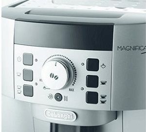 MACHINE A CAFE DELONGHI MAGNIFICA S SILVER